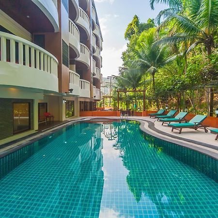 Ratana Hill Patong Aparthotel Buitenkant foto